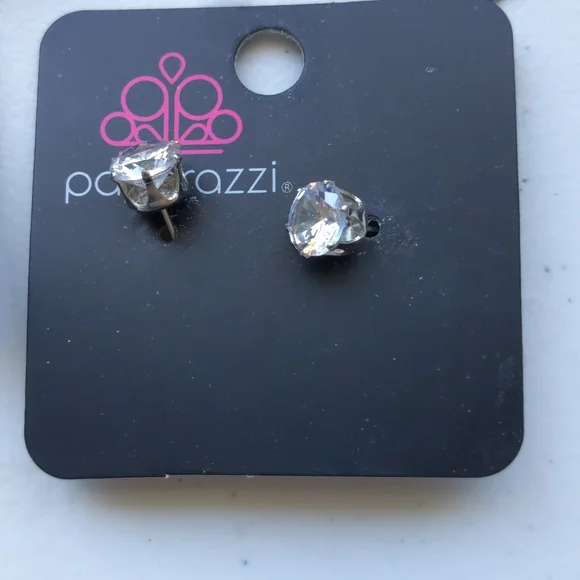 Paparazzi Jewelry Lot of 4 All Posts Diamond Style - Picture 5 of 5